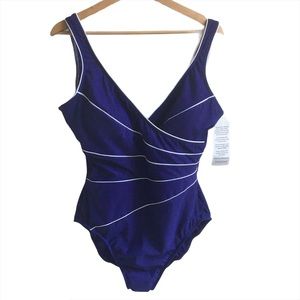 NWT Miraclesuit Draped One Piece Swimsuit Sz 18